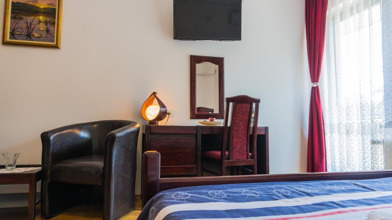 Apartmani "Vila Jelena" Aranđelovac Eksteriør billede
