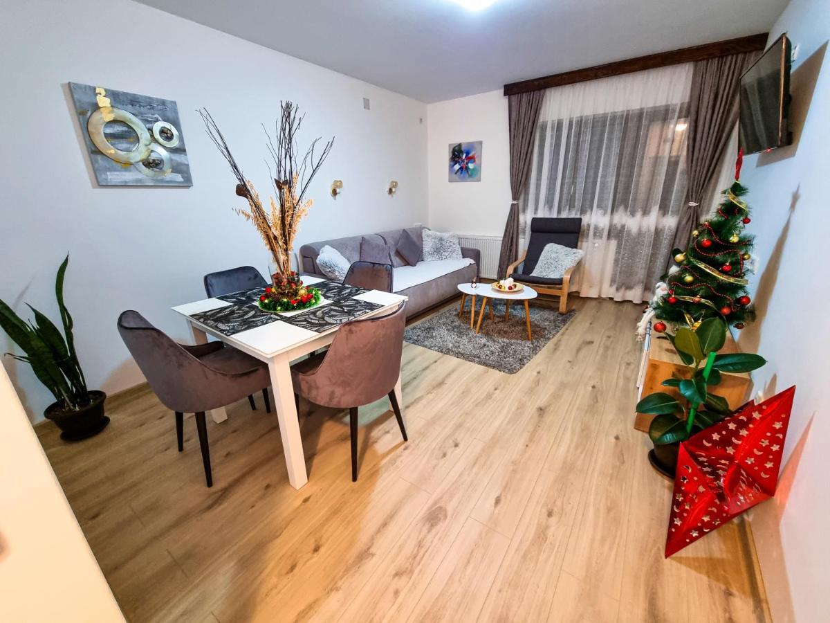 Apartmani "Vila Jelena" Aranđelovac Eksteriør billede